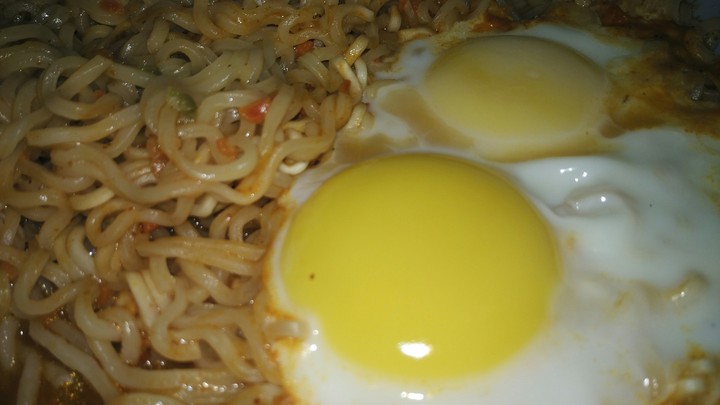 Noodles & egg