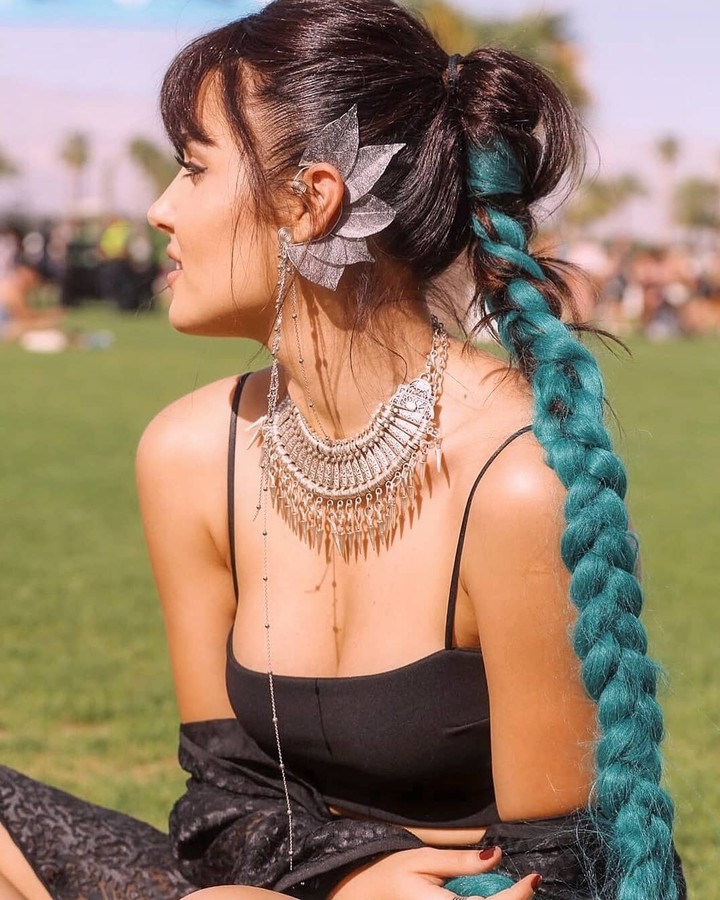 HANDE ERÇEL