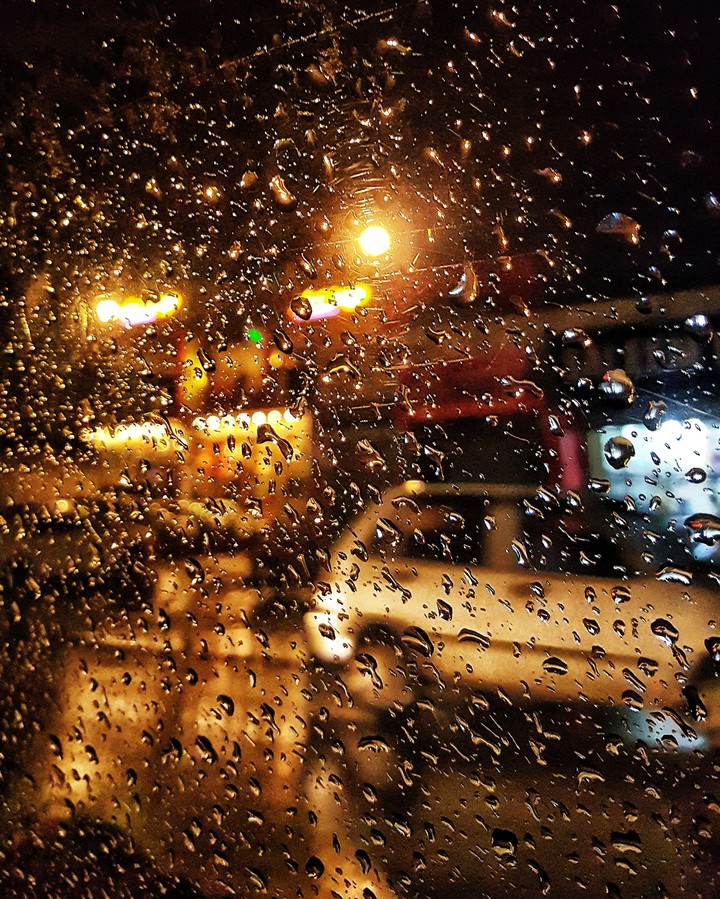 A rainy night in the City