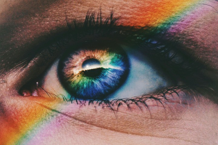 Eye