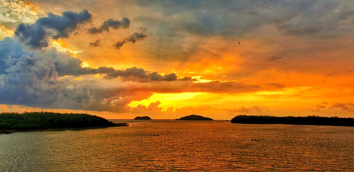 Sunset or Sunrise