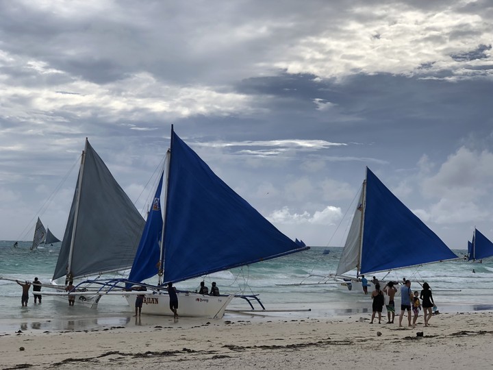 boracay white beach