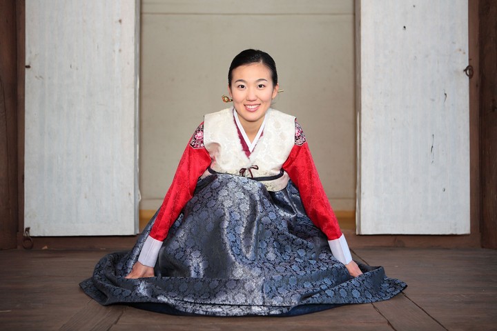 Couple in Korean Dress II