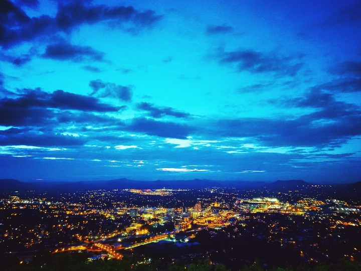 Roanoke, VA