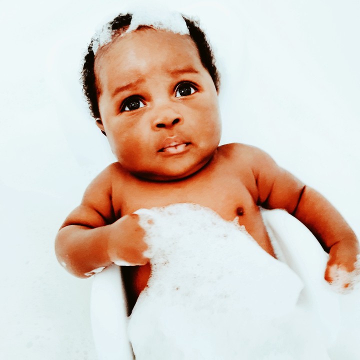 baby in the bath