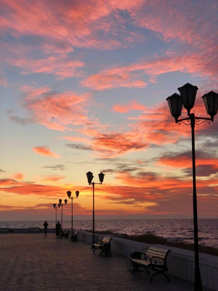 Colors of sky