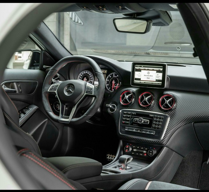 Mercedes-Benz A45 AMG INTERIOR