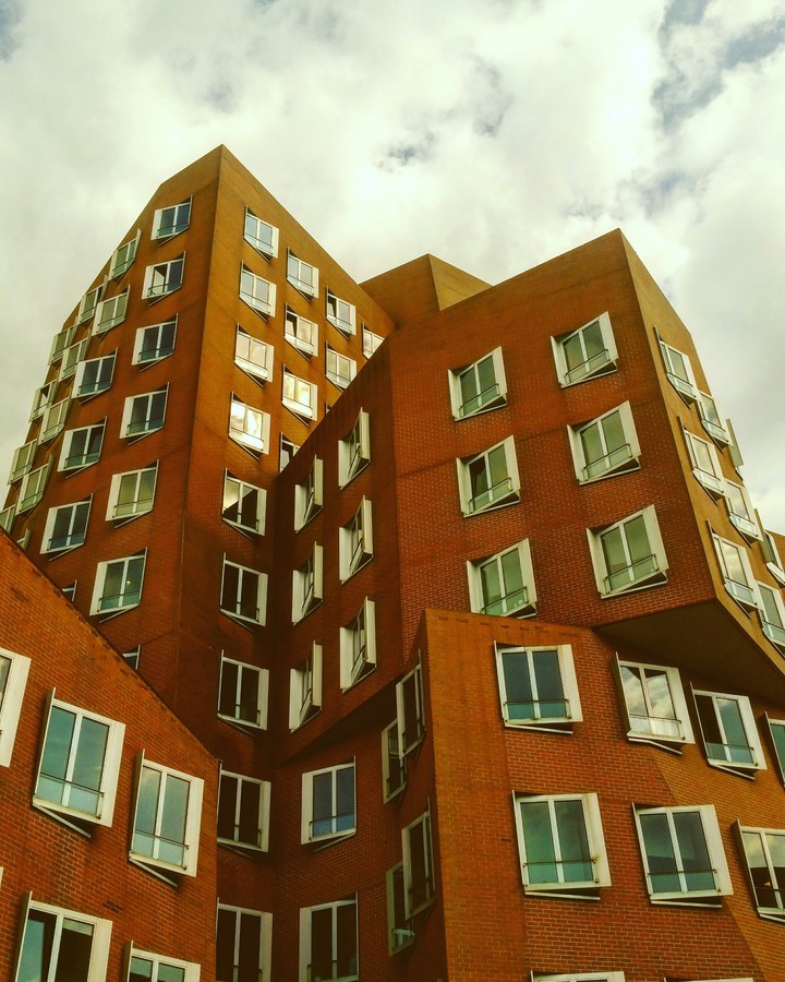 Neuer Zollhof