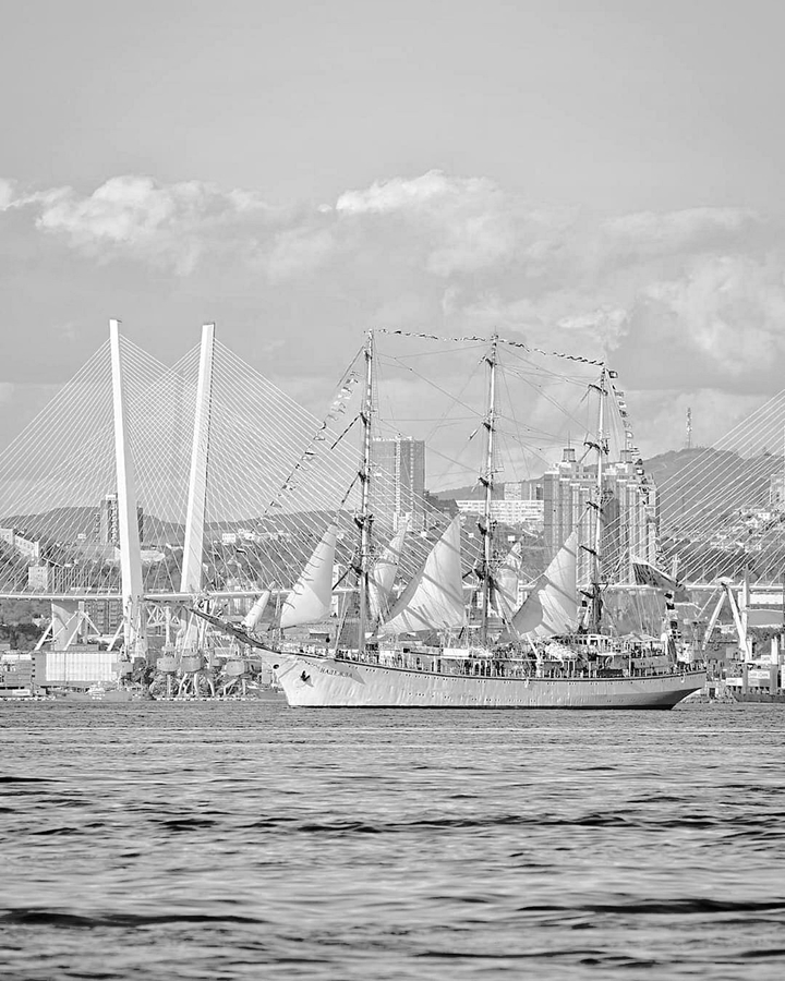 Город у моря