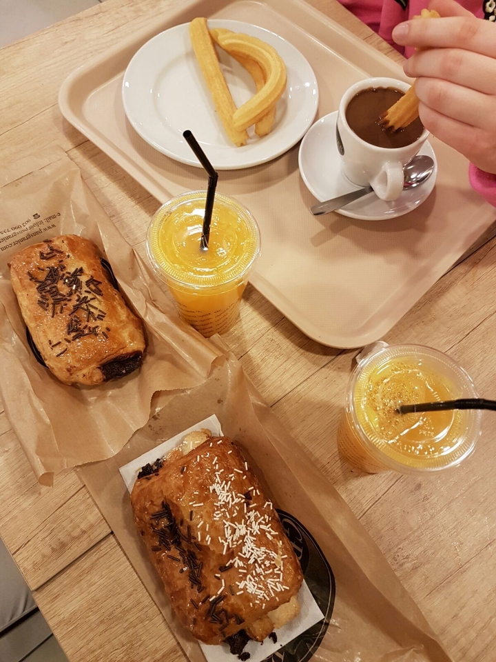 breakfast time