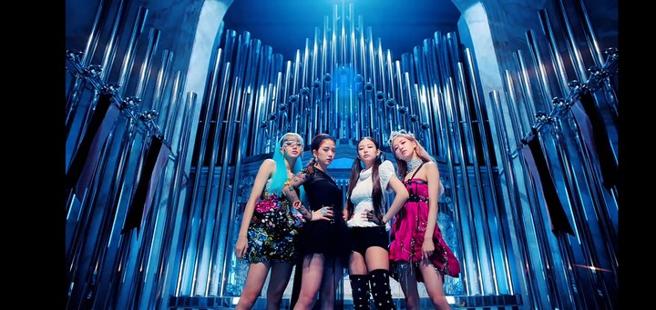 Let's kill this love