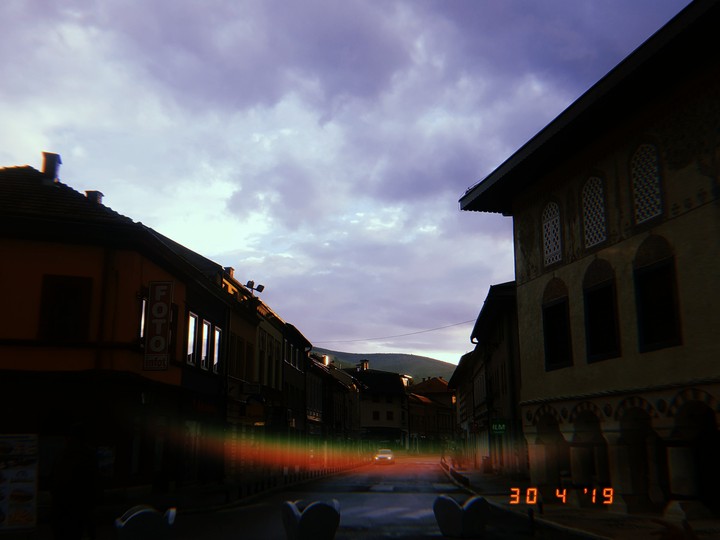 in love with this photo .