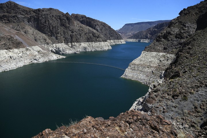 dam