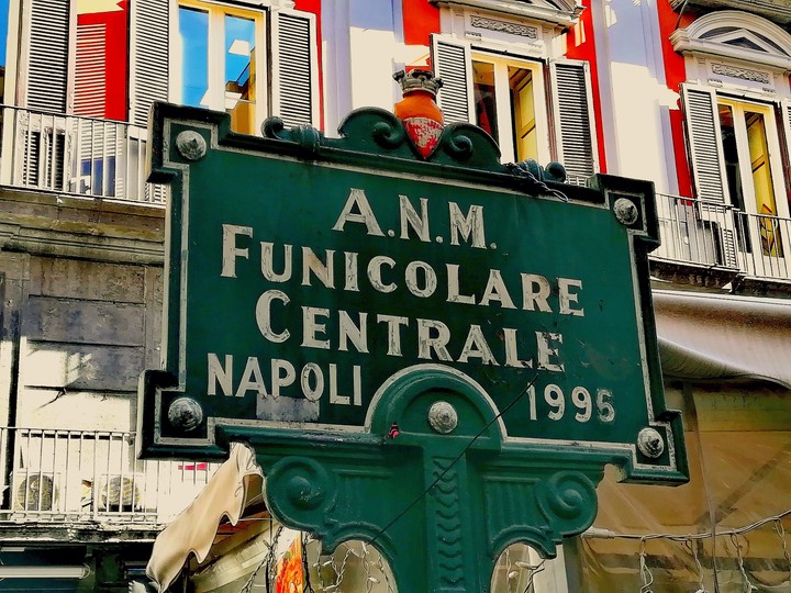 "Funiculi' funicula'" #naples