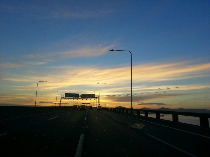 Amanhecer na Ponte Rio-Niterói