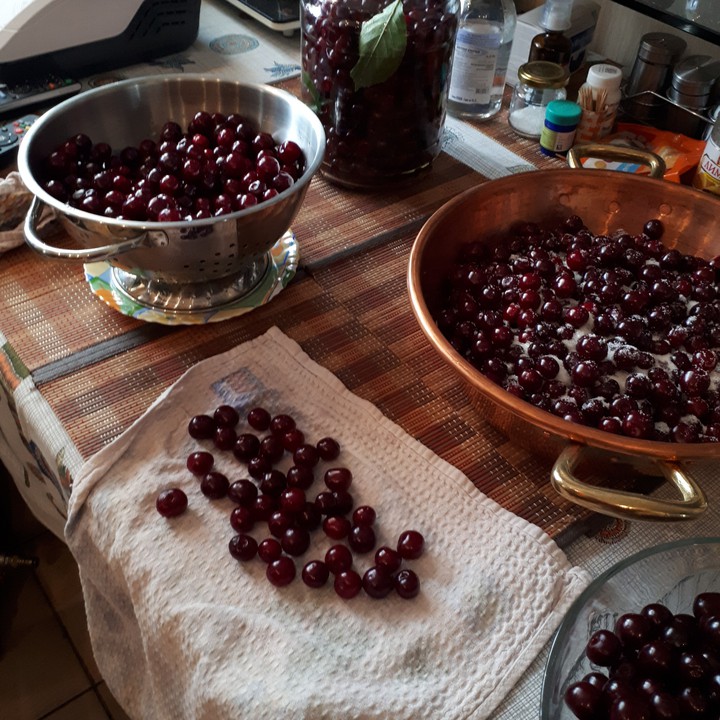КМА. Вишневое варенье