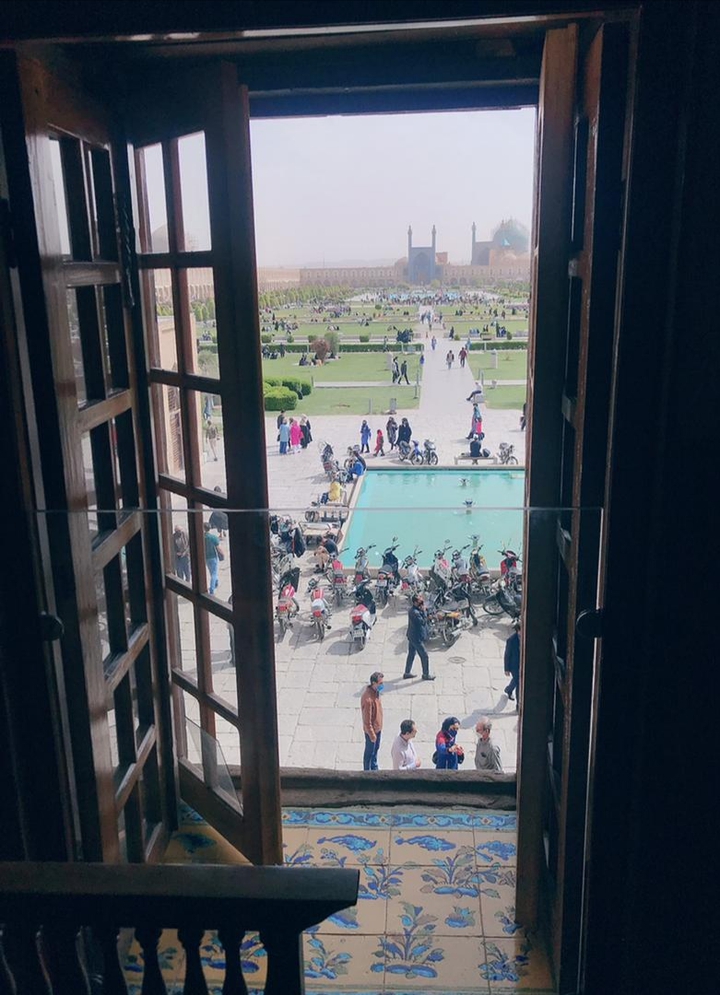Naghsh E Jahan Square