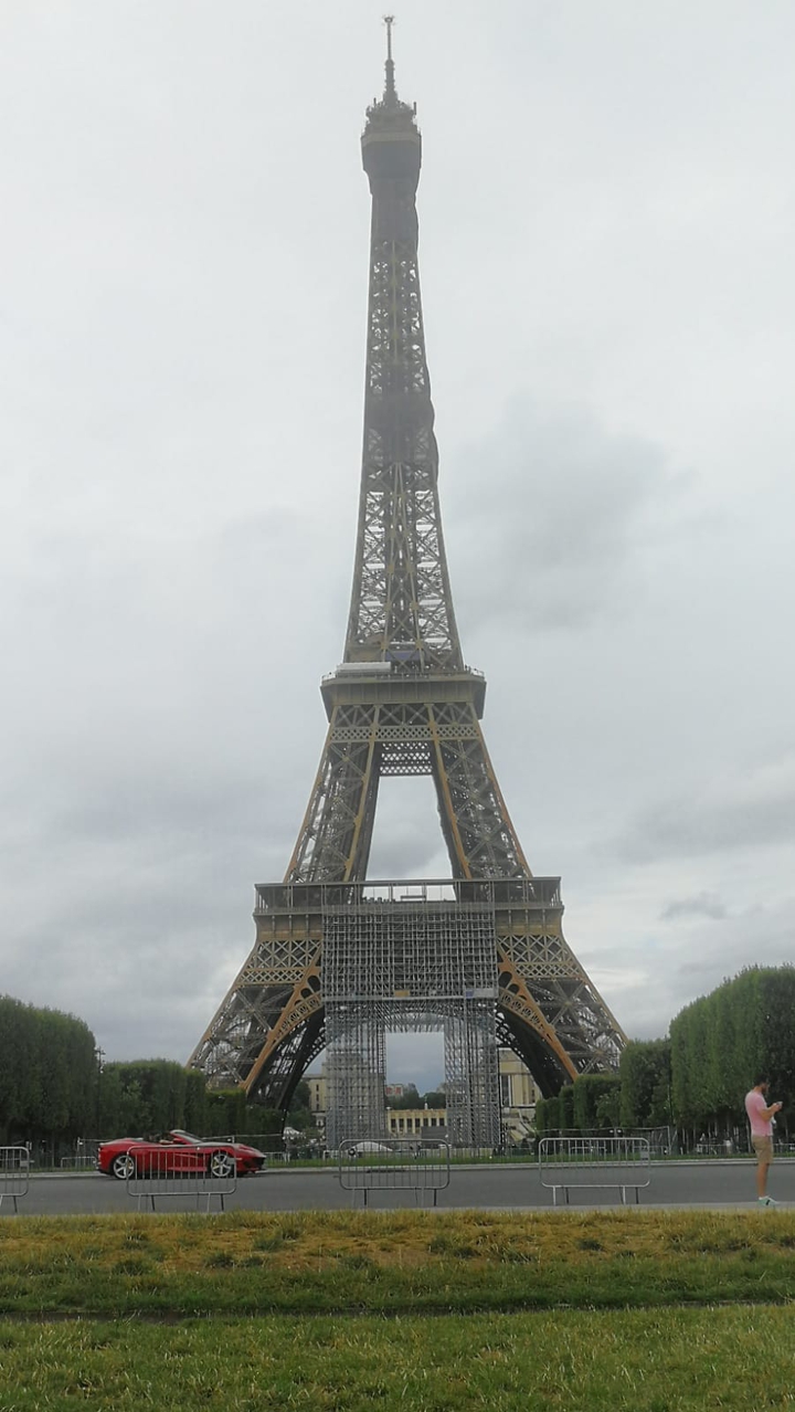 Torre Eiffel después el Covid  el 27 Jun/2020