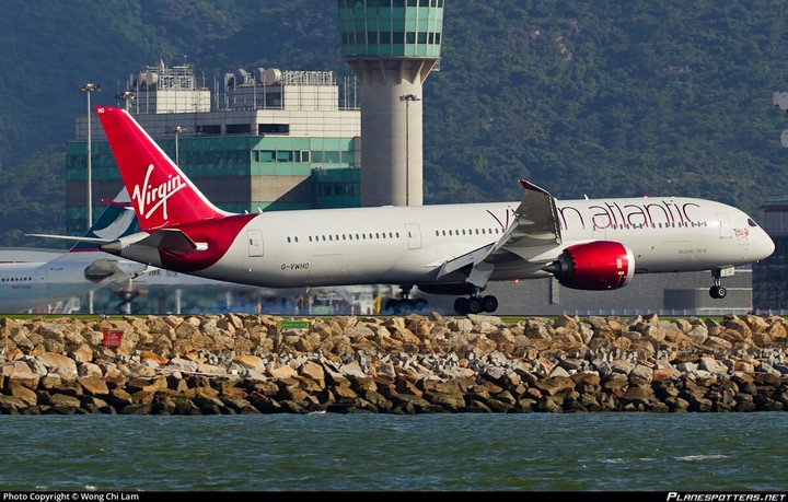 Boeing 787