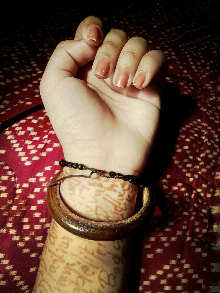 Beautiful Hand wallpaper