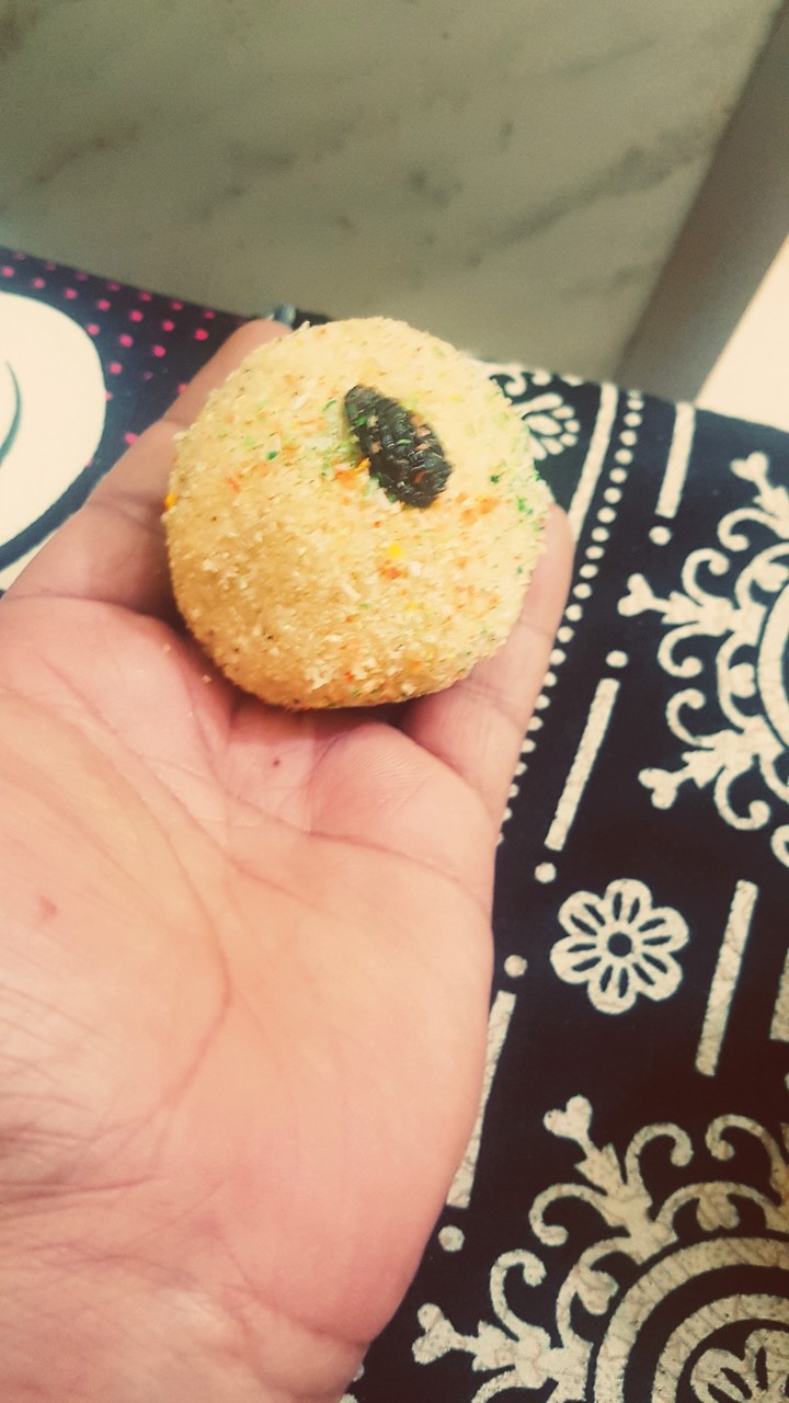 Semolina Laddu