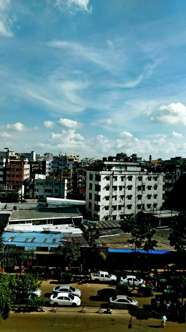 যদি ইচ্ছের নীল রঙ আকাশ ছুঁয়ে যায়......
