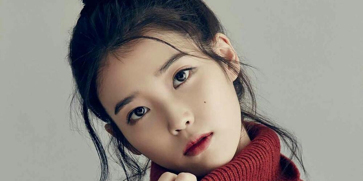 IU