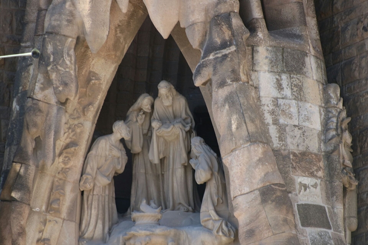 La Sagrada Familia || Details.
