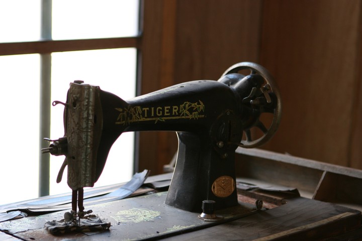 Sewing Machine