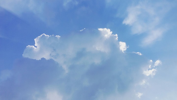 Sky - Ukraine