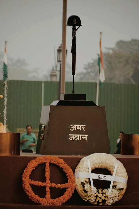 Amar Jawan Jyoti in Delhi India Gate