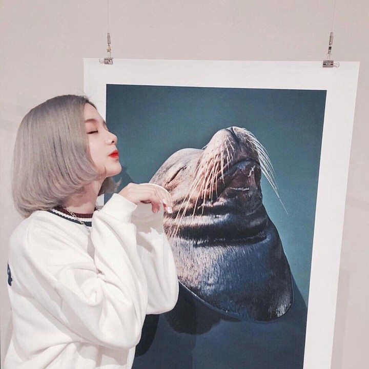 OMG...)