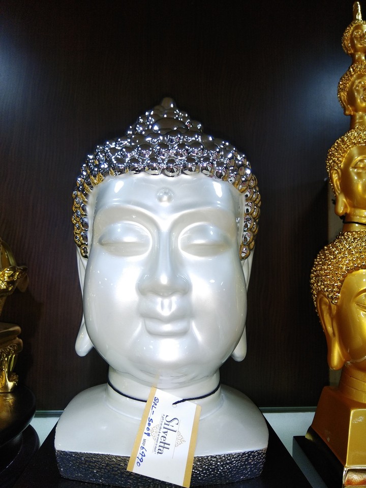 buddha idol
