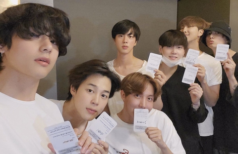 we are BTS ❤️