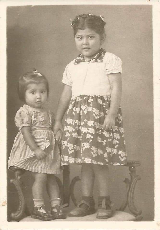 niñas originarias de Sayula Jalisco, del siglo pasado