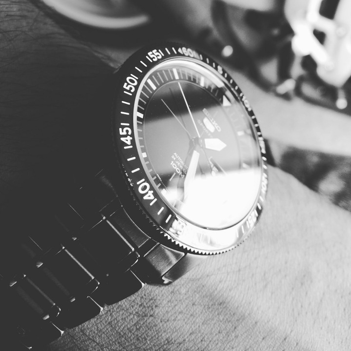 Time piece