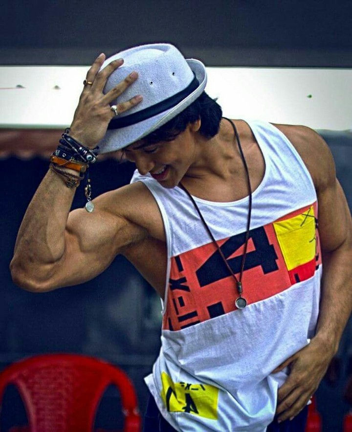 #Tigershroff