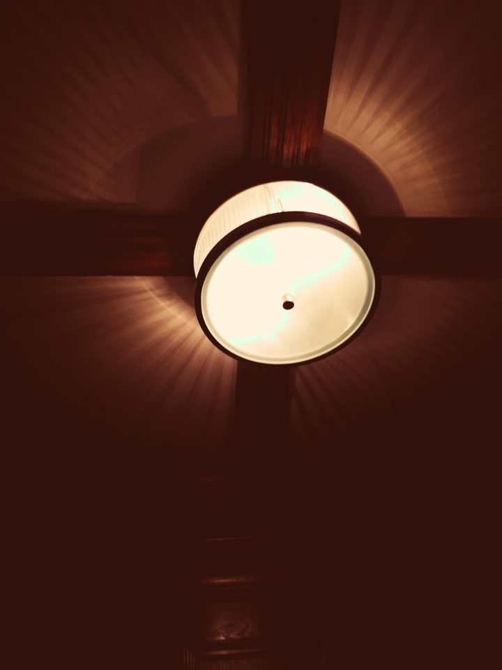 elevator light