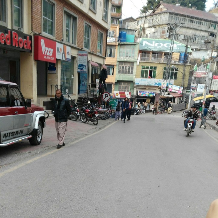 Murree street