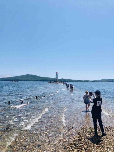 white lighthouse