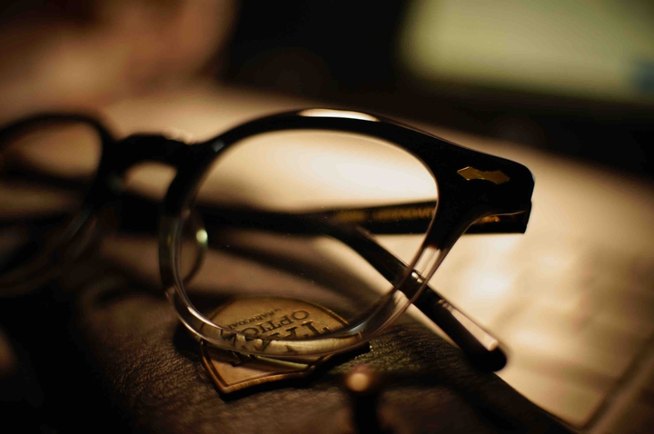 glasses