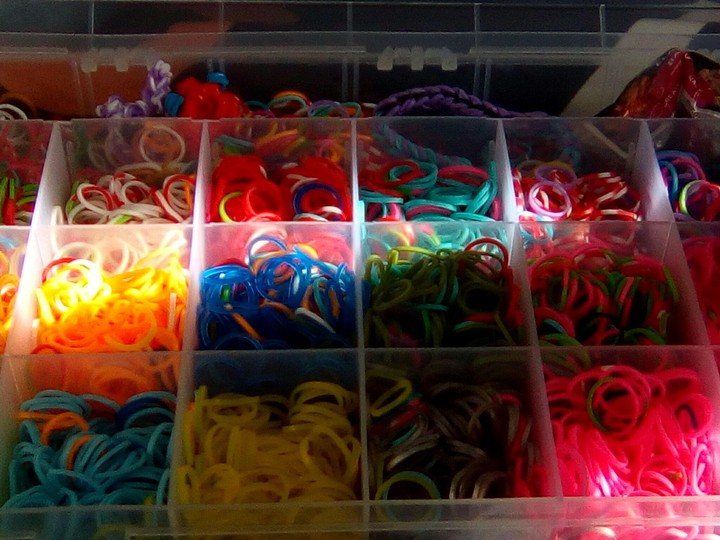 rainbow loum