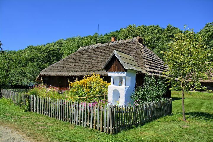 rustic cottage