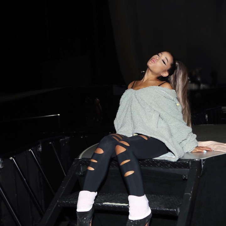 Cute Ariana Grande.... ?