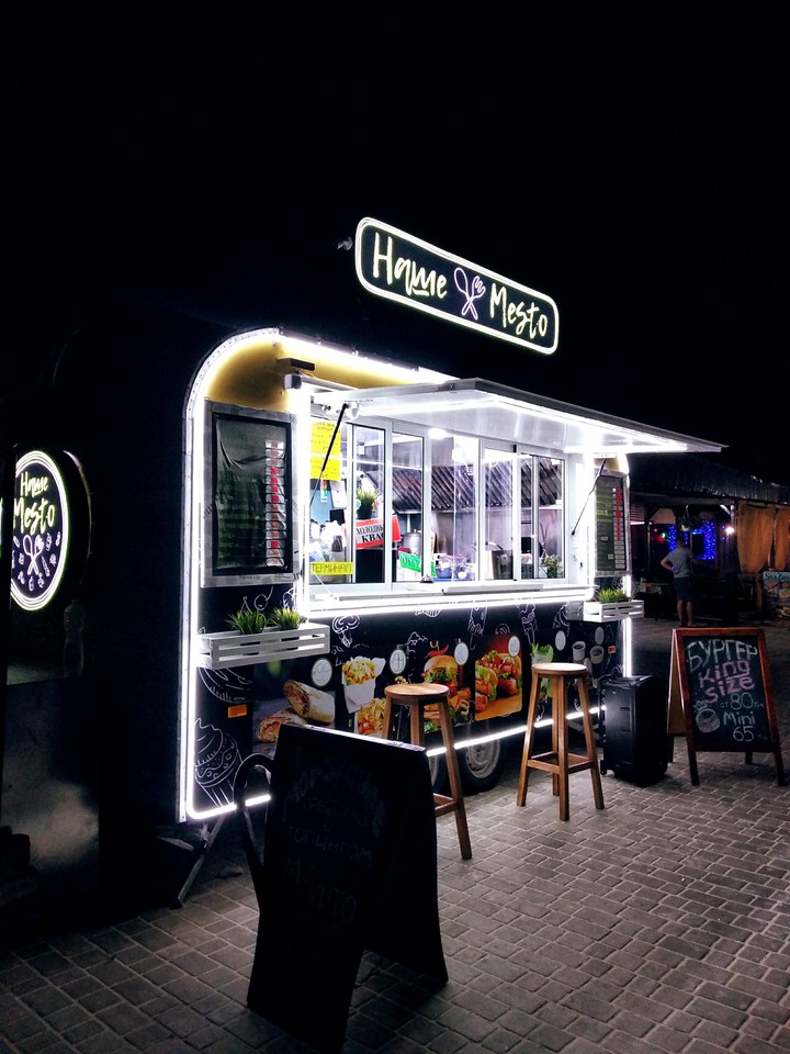 street cafe