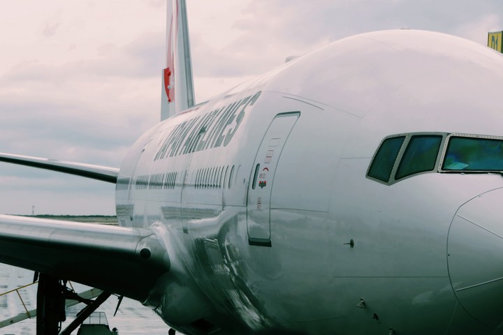airplane