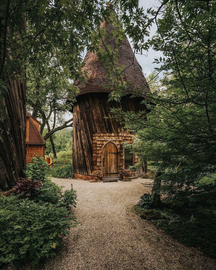 Tyringham, Massachusetts, USA