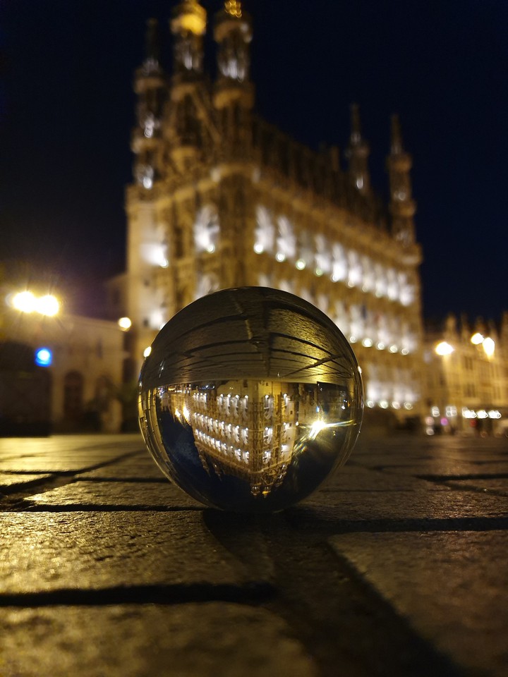 lensball