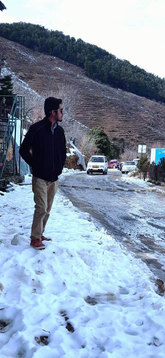 chill out with some snow in ur pocket