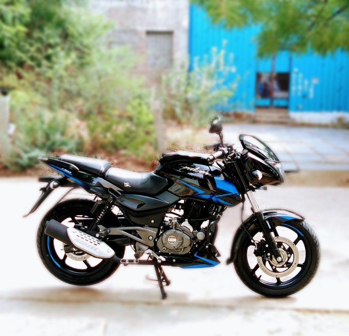 pulsar 150